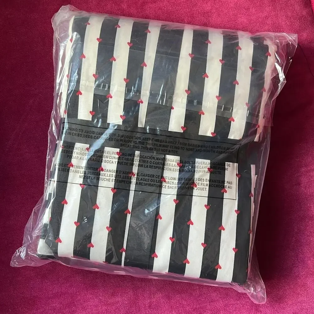 🆕 Betsey Johnson Black White Stripe Duvet QUEEN SET Cover Pillow Cases NIP